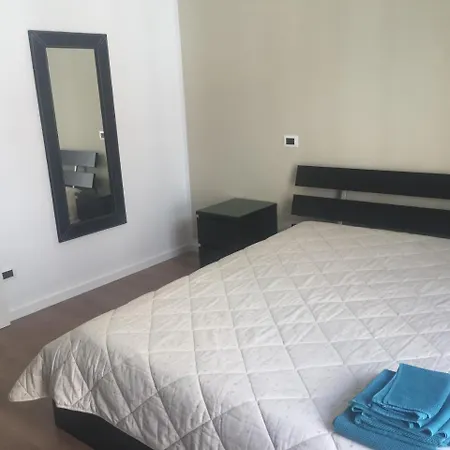 Cattaro 65 דירה